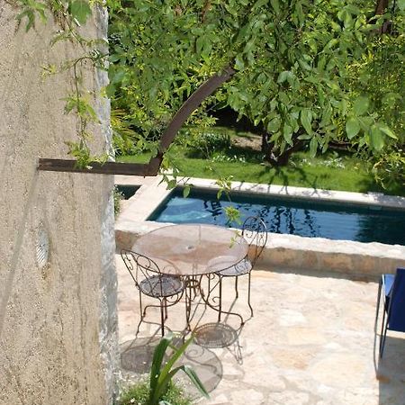 Les Orangers Bed & Breakfast Saint-Paul-de-Vence Eksteriør bilde