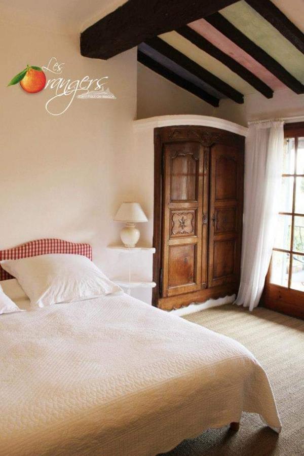 Les Orangers Bed & Breakfast Saint-Paul-de-Vence Eksteriør bilde