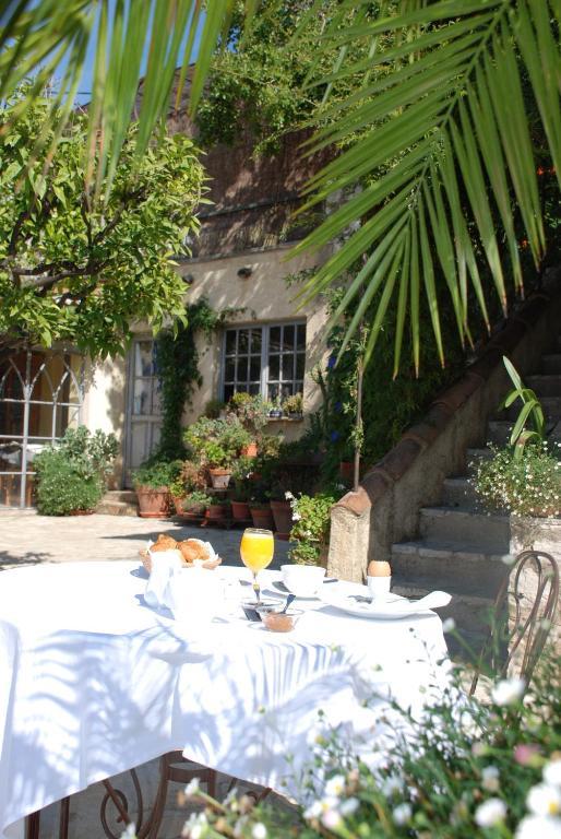 Les Orangers Bed & Breakfast Saint-Paul-de-Vence Eksteriør bilde